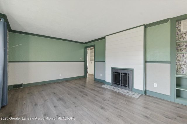 2250 Seminole Drive, Okemos, MI 48864