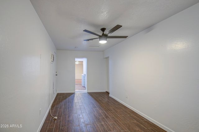 6071 W OSBORN Road, Phoenix, AZ 85033