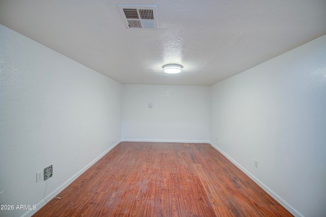 6071 W OSBORN Road, Phoenix, AZ 85033