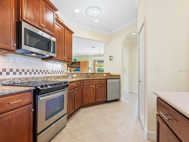 11090 CAMPAZZO DRIVE, Venice, FL 34292