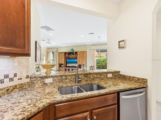 11090 CAMPAZZO DRIVE, Venice, FL 34292