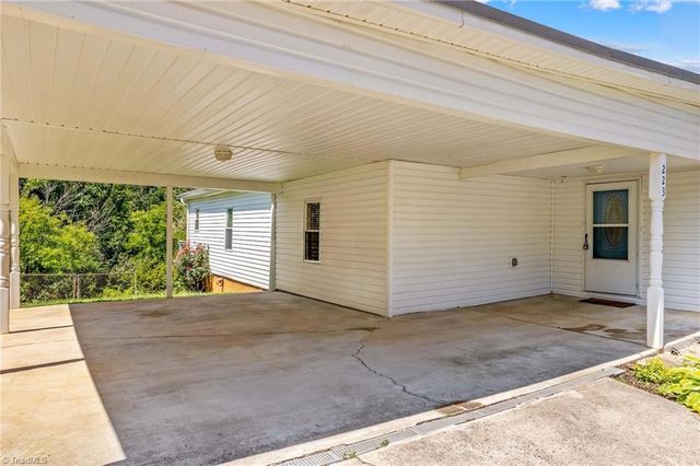 223 Nesbit Drive, Salisbury, NC 28147
