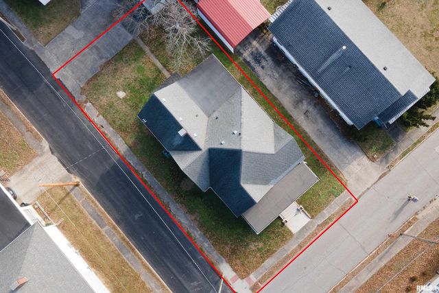 501 S BUCHANAN Street, Marion, IL 62959