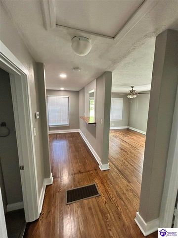 303 N Mantle Avenue, Elizabethtown, KY 42701