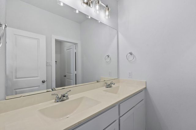 3215 Home Court, Richmond, TX 77406