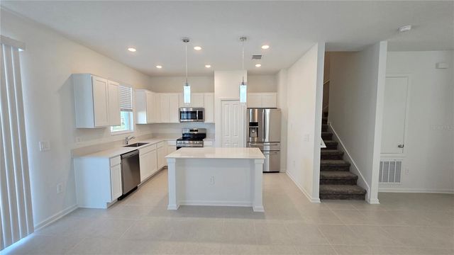 2664 ARMSTRONG AVENUE, Clermont, FL 34714