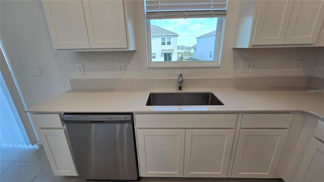 2664 ARMSTRONG AVENUE, Clermont, FL 34714