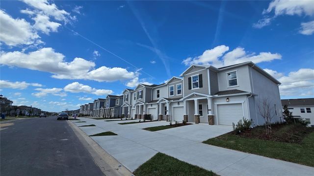 2664 ARMSTRONG AVENUE, Clermont, FL 34714