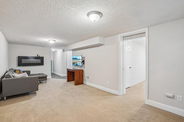 5625 13th Avenue S, Minneapolis, MN 55417