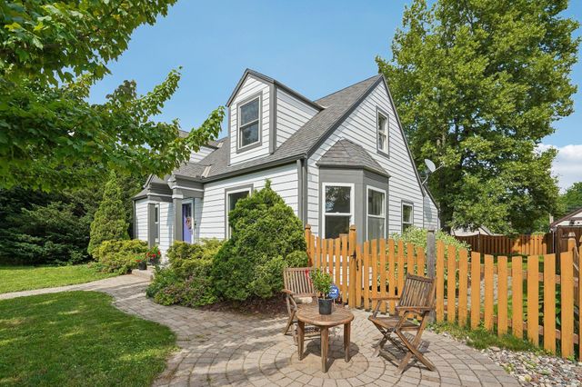5625 13th Avenue S, Minneapolis, MN 55417