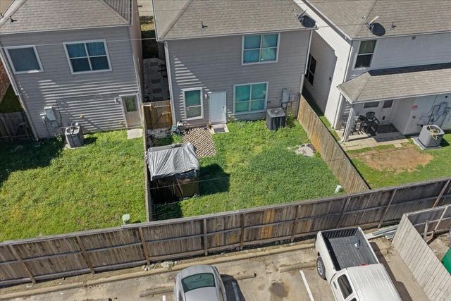 17114 Amarose Drive, Houston, TX 77090