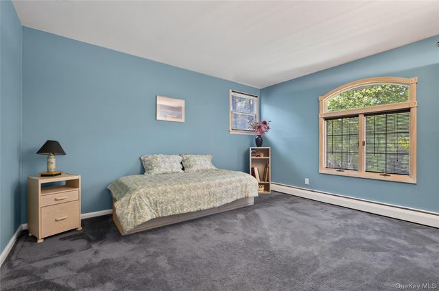 36 Arbor Lane, Dix Hills, NY 11746
