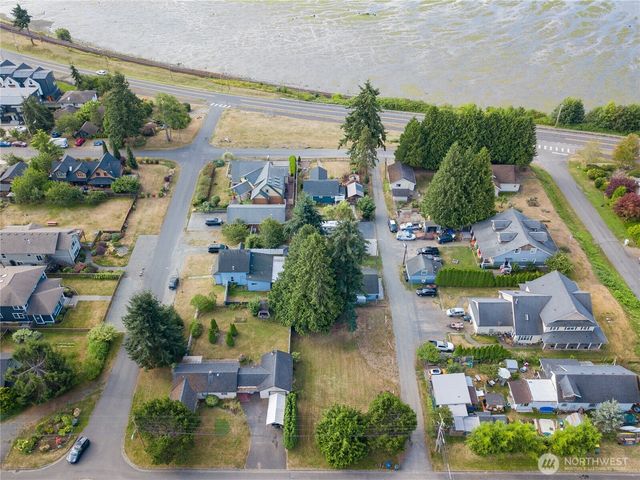 677 A Adelia Street, Blaine, WA 98230