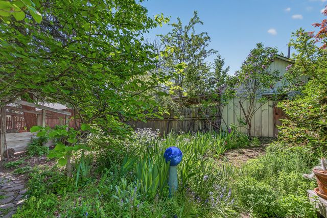 324 Liberty Street, Ashland, OR 97520