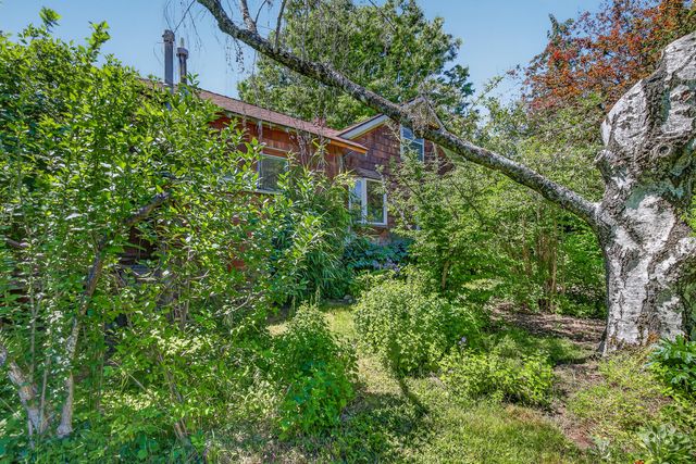 324 Liberty Street, Ashland, OR 97520