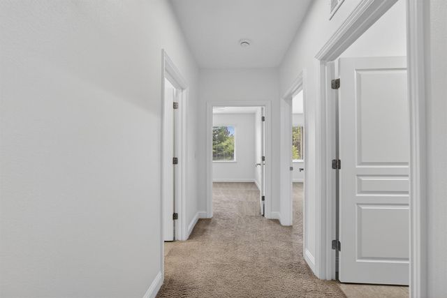 7 Triumph Ct, Sacramento, CA 95831