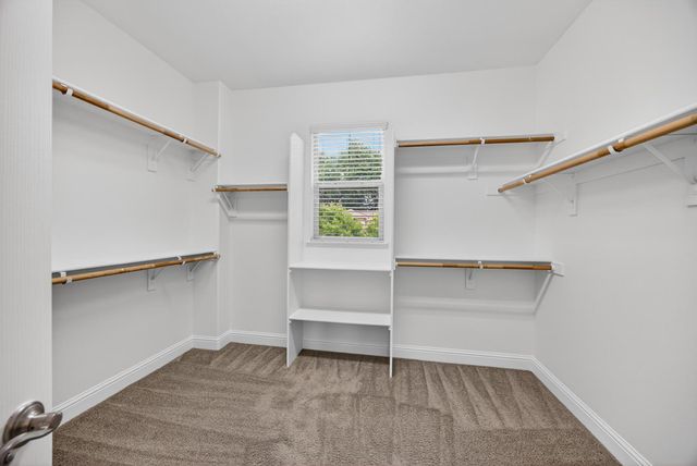 7 Triumph Ct, Sacramento, CA 95831