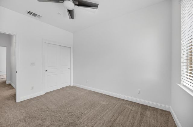 7 Triumph Ct, Sacramento, CA 95831