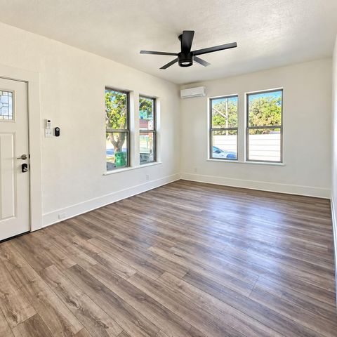 4540 Mckinney Street 2, Houston, TX 77023
