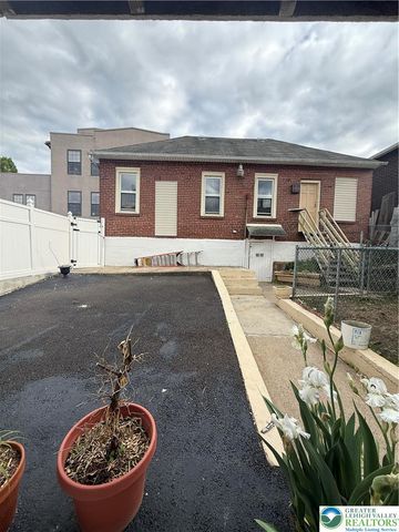 1318 East 4Th Street, Bethlehem City, PA 18015