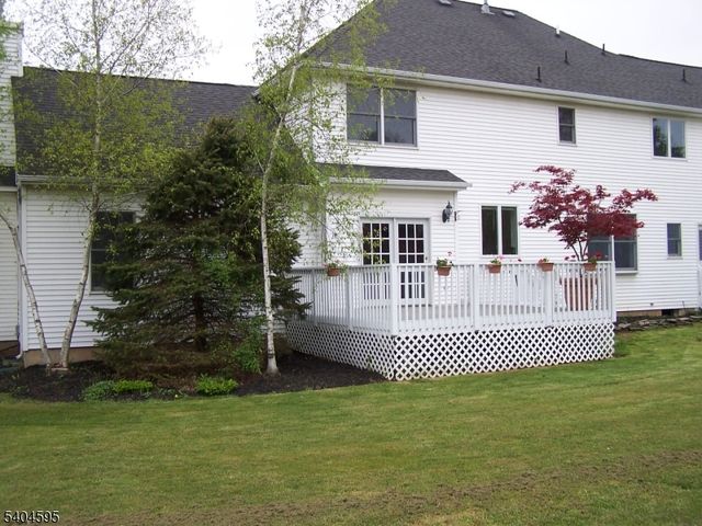 20 Northwood Dr, Alexandria Twp., NJ 08867