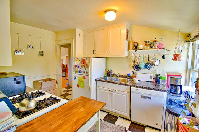 3343 15th Avenue S, Minneapolis, MN 55407