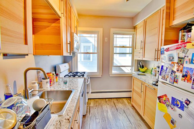 3343 15th Avenue S, Minneapolis, MN 55407