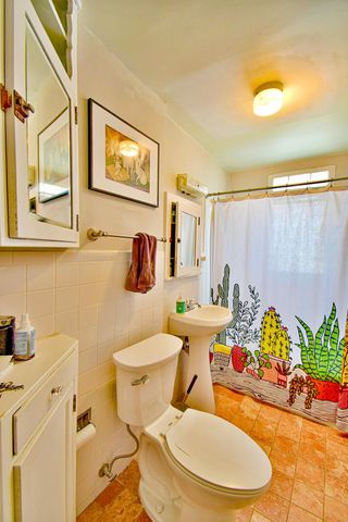 3343 15th Avenue S, Minneapolis, MN 55407