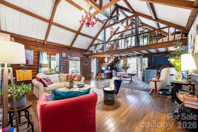 2107 Mandarin Boulevard, Charlotte, NC 28205