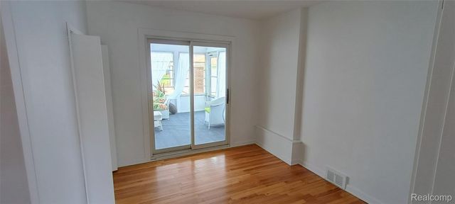 8025 Randy Drive, Westland, MI 48185