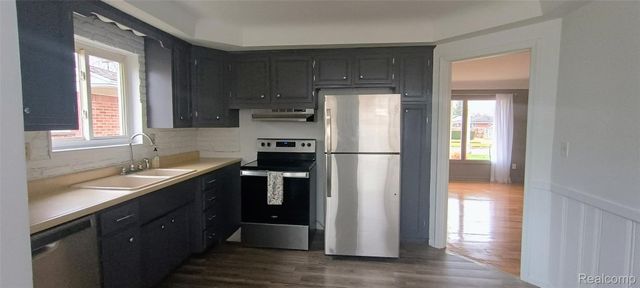 8025 Randy Drive, Westland, MI 48185