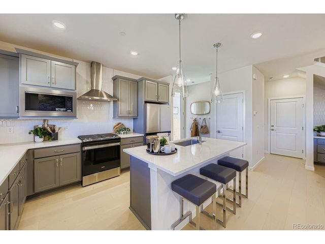 3845 W 82nd Ln, Westminster, CO 80031