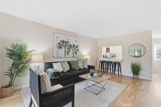 3101 Plaza Del Amo 8, Torrance, CA 90503