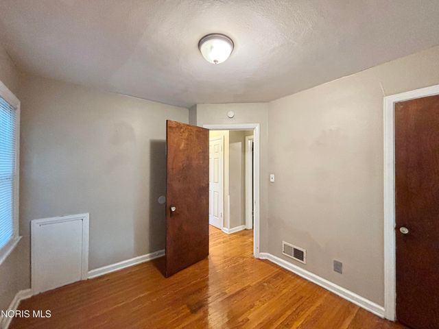 3816 Almeda Drive, Toledo, OH 43612