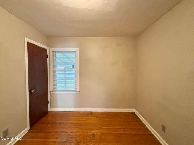 3816 Almeda Drive, Toledo, OH 43612