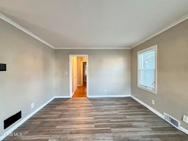 3816 Almeda Drive, Toledo, OH 43612