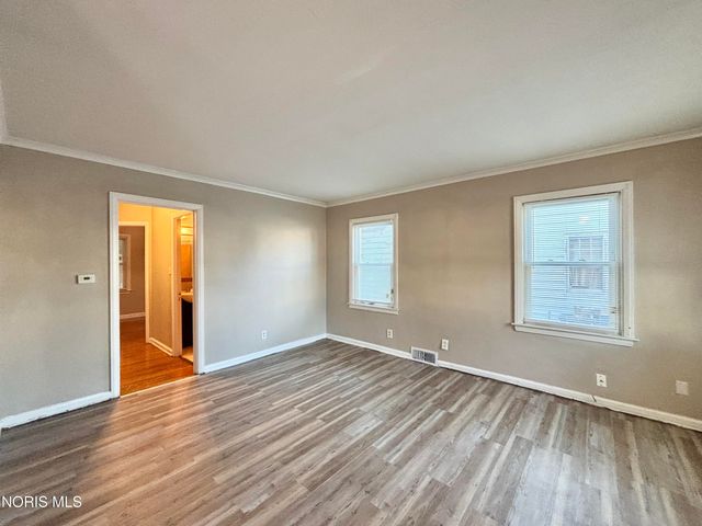 3816 Almeda Drive, Toledo, OH 43612