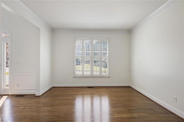 5742 Vinings Retreat Way SW, Mableton, GA 30126