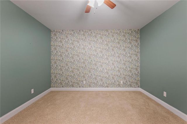 5742 Vinings Retreat Way SW, Mableton, GA 30126