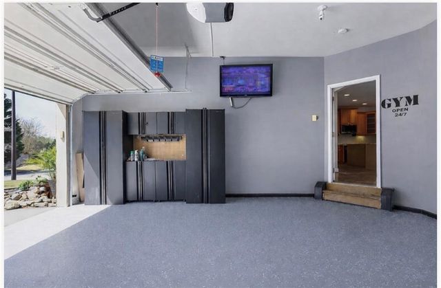 5742 Vinings Retreat Way SW, Mableton, GA 30126