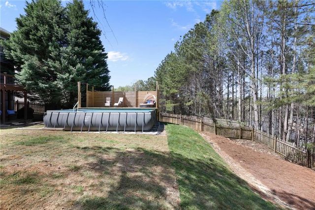 5742 Vinings Retreat Way SW, Mableton, GA 30126