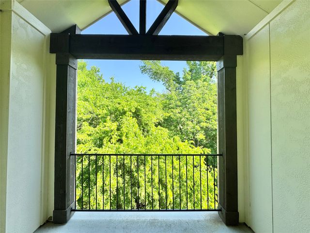 8103 Emsworth Drive, Dallas, TX 75231