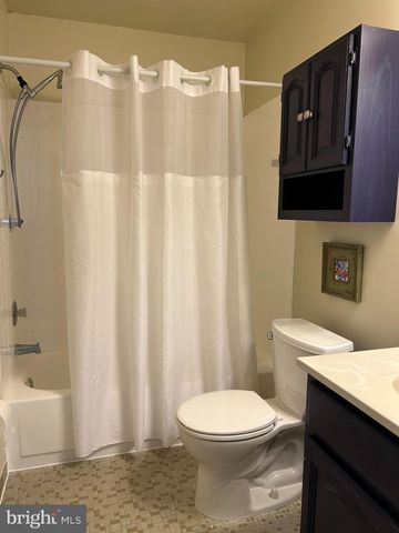 25 CONSTITUTION AVE, Doylestown, PA 18901