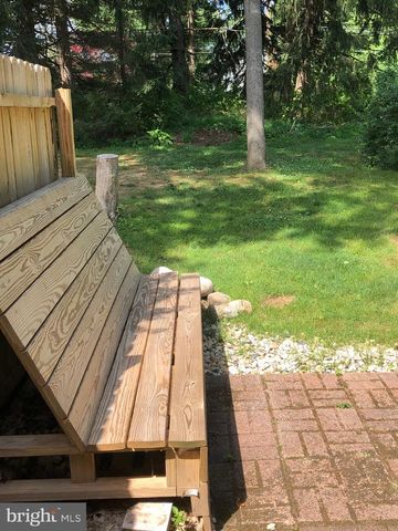 25 CONSTITUTION AVE, Doylestown, PA 18901