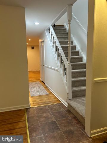 25 CONSTITUTION AVE, Doylestown, PA 18901