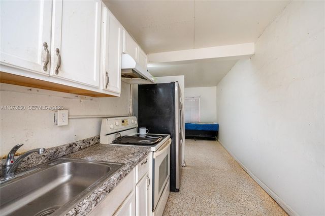1101 SW 2nd Street, Homestead, FL 33030