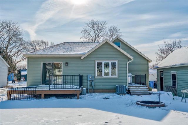 307 W 3rd Street, Waunakee, WI 53597