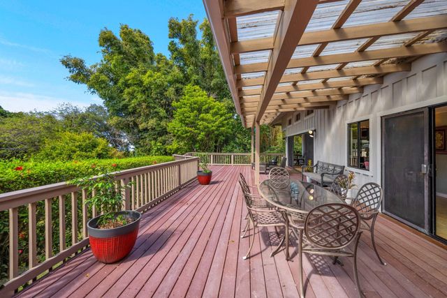 620 Awalau Rd, Haiku, HI 96708