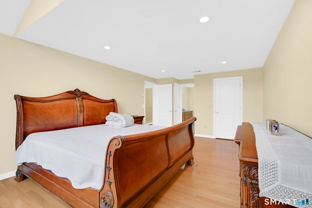 36 Cardinal Way, South Windsor, CT 06074