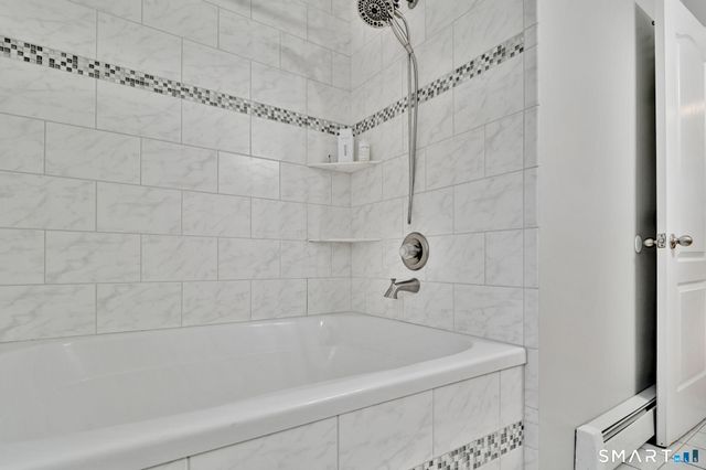 36 Cardinal Way, South Windsor, CT 06074